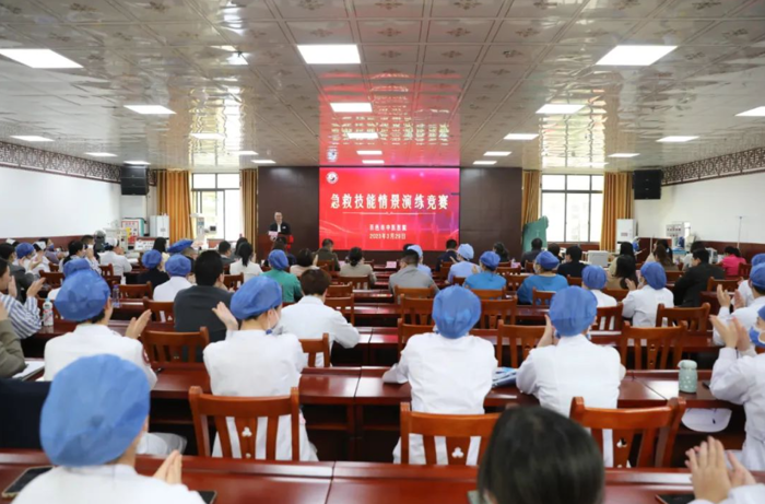 【医疗质量提升年】威尼斯vns08866开展急救技能情景演练竞赛