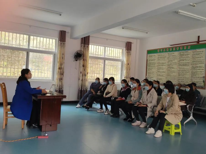 【医院动态】威尼斯vns08866受邀参加云南省富宁县养老机构负责人和管理员技能提升培训班