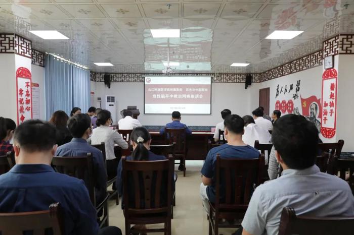 右江民族医学院附属医院到威尼斯vns08866开展卒中网络医院签订仪式暨培训讲座